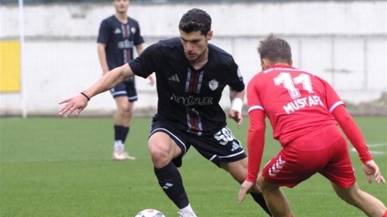 Giresun Bulancak'ta 1926 Bulancakspor, Yozgat Belediyesi Bozokspor'a 5-1 mağlup oldu.