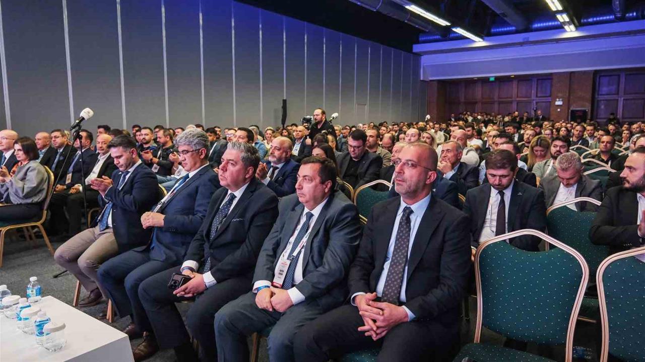 Erzurum'da Gerçekleşen Biyomedikal Kongresinde Gelecek Konuşuldu