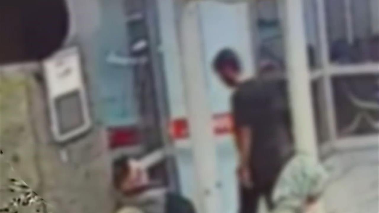 Beyoğlu'nda Hastanede Gerçekleşen Cep Telefonu Hırsızlığı Olayı Kameralara Yansıdı