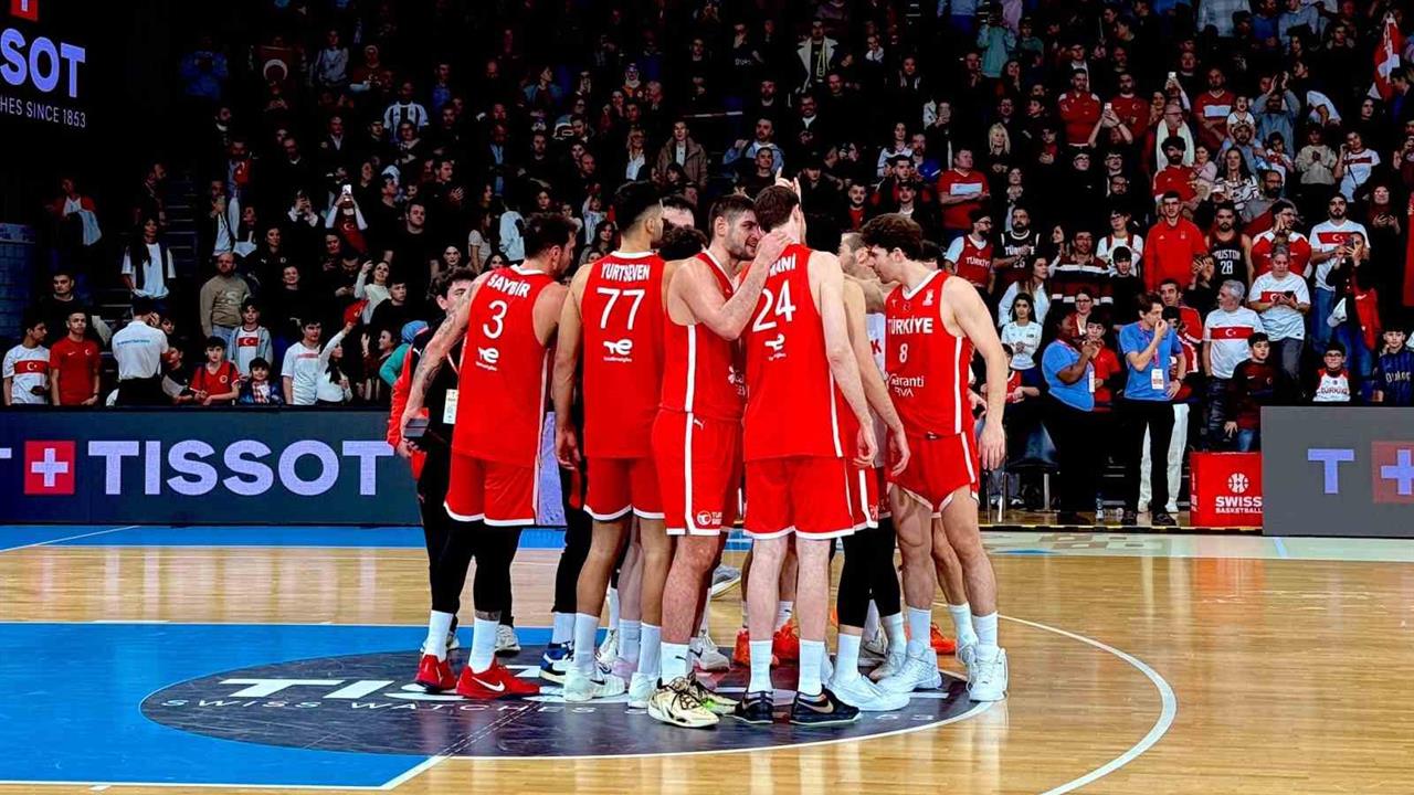 İstanbul'da Türkiye, İsviçre'yi 85-60 Mağlup Etti