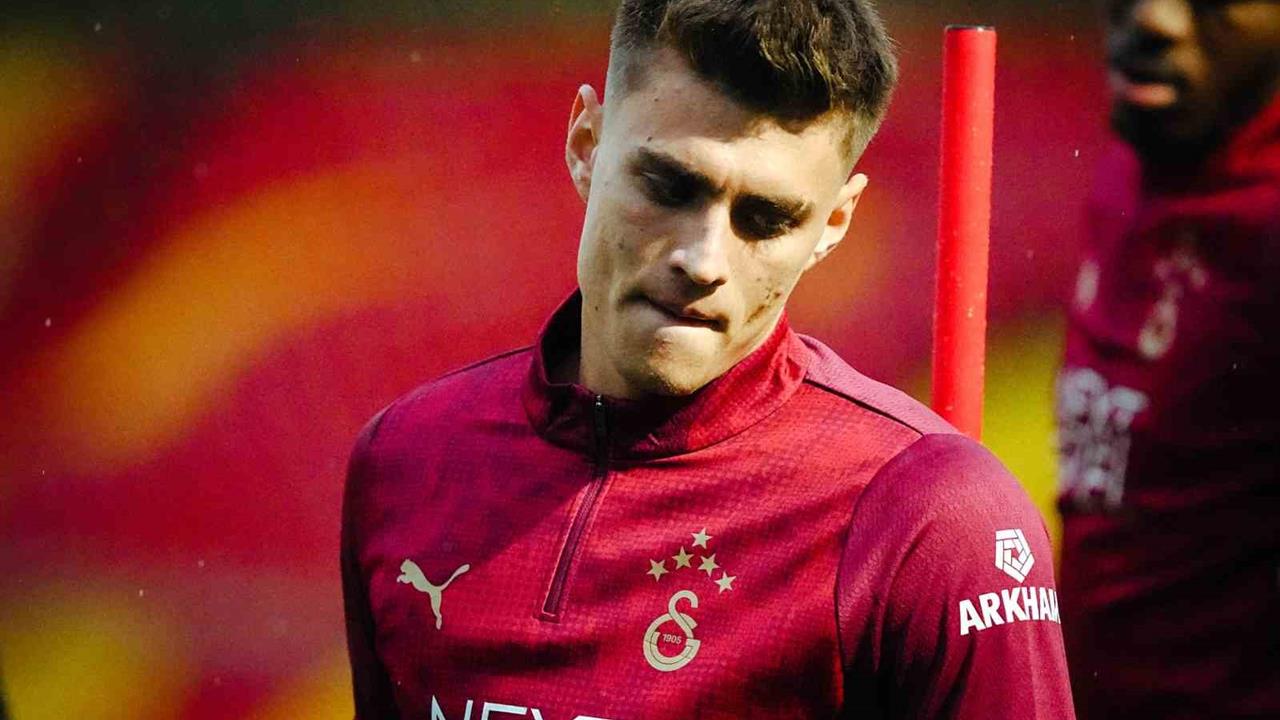 İstanbul'da Galatasaray, Fenerbahçe ile Derbi İçin Son Antrenmanını Yaptı