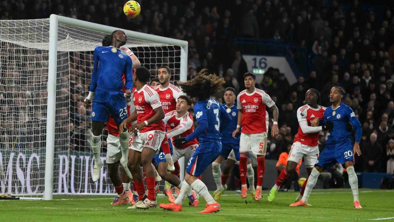 Londra Chelsea ile Arsenal Arasında Oynanan Derbide 1-1 Beraberlik Sağlandı
