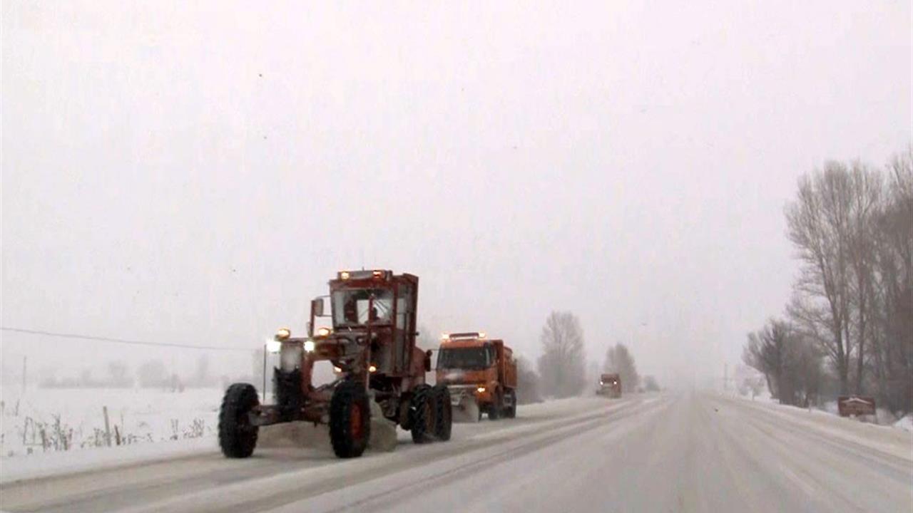 Erzincan'da Yüksek Kesimlerde Yaşanan Kar Yağışı ve Soğuk Hava