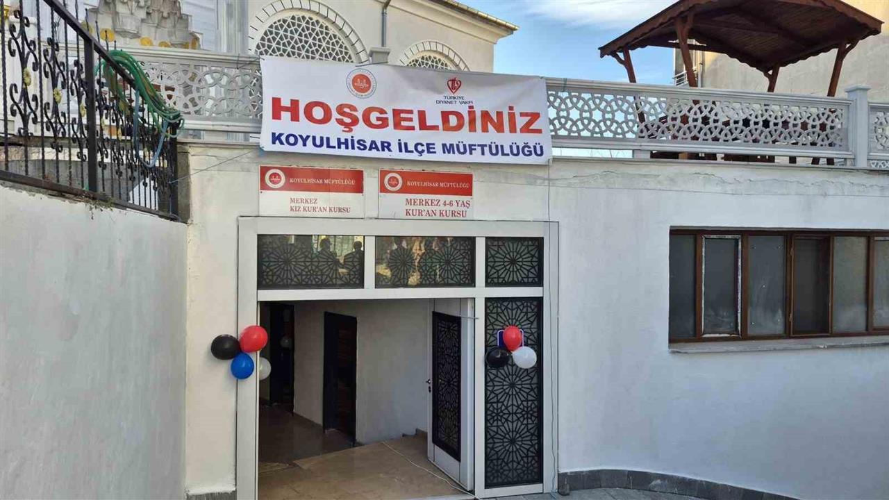 Sivas Koyulhisar'da Yeni Kur'an Kursları Eğitime Başladı