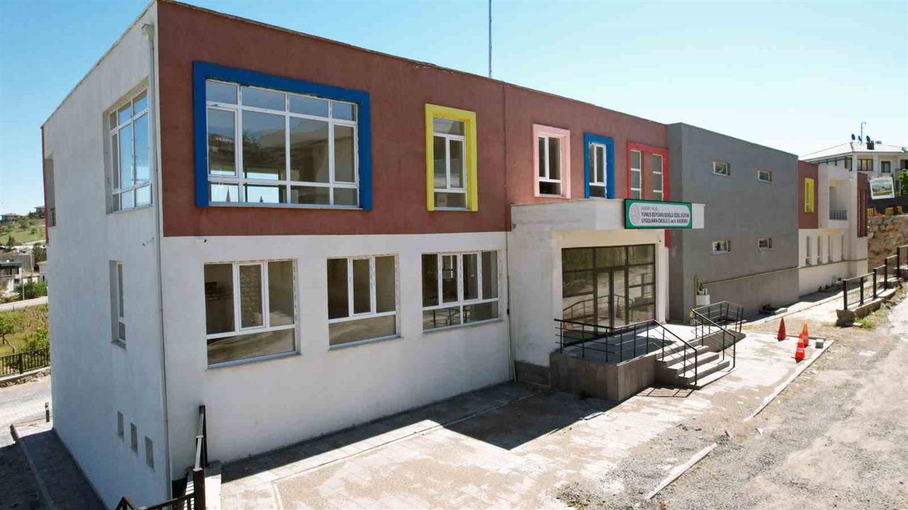 Talas'ta Yunus Büyükkuşoğlu Özel Eğitim ve Uygulama Okulu 3 Aralık'ta açılıyor.