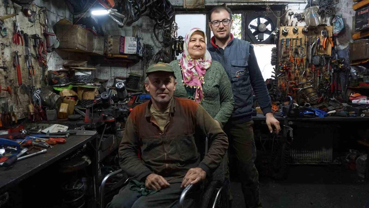 Burdur'da Çatıdan Düşen Hüseyin Erkal, İkinci Mesleği ile Hayatına Devam Ediyor