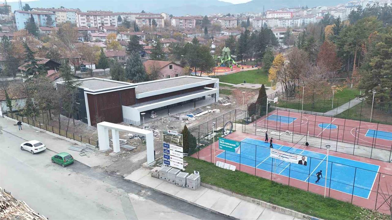 Karabük’teki 5000 Evler Sosyal Tesisleri Projesi Hızla İlerliyor