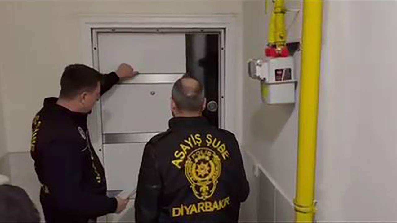 Diyarbakır Merkezli Fuhuş Operasyonunda 25 Kişi Tutuklandı