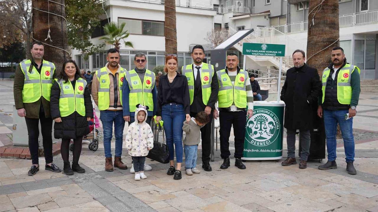 Denizli Merkezefendi'de İşçilerin Hakları İçin STANT Açıldı