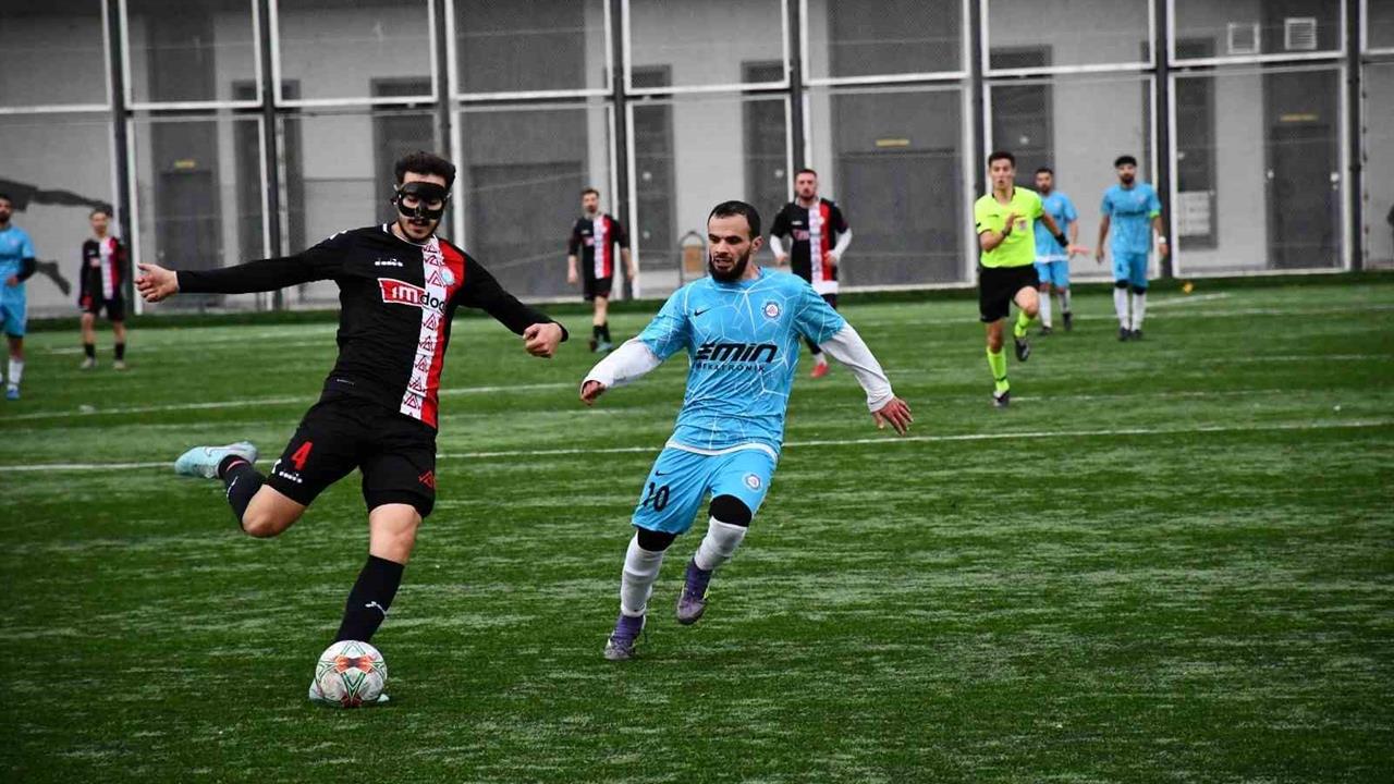 Kayseri'de Süper Amatör Küme Derbisinde Döğerspor, Döğergücü FK'yı mağlup etti.