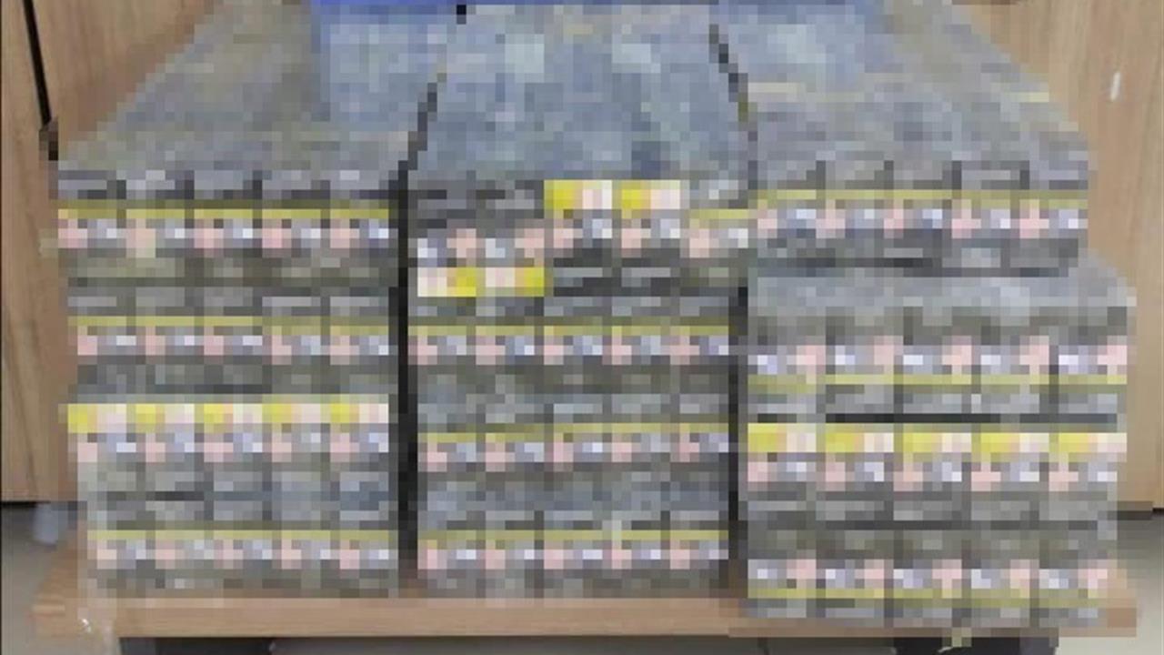 Siirt Kurtalan'da Durdurulan Araçta Bin 800 Paket Kaçak Sigara Bulundu