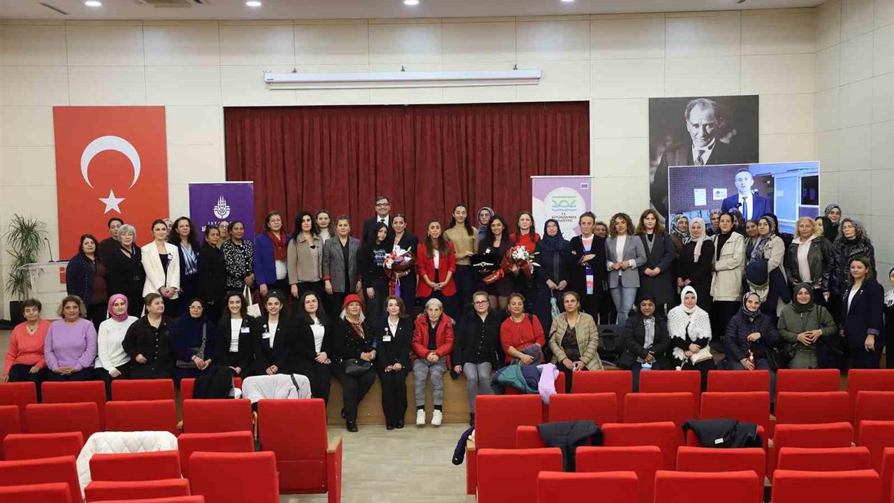 Büyükçekmece'de Kadına Yönelik Şiddete Karşı Program Düzenlendi
