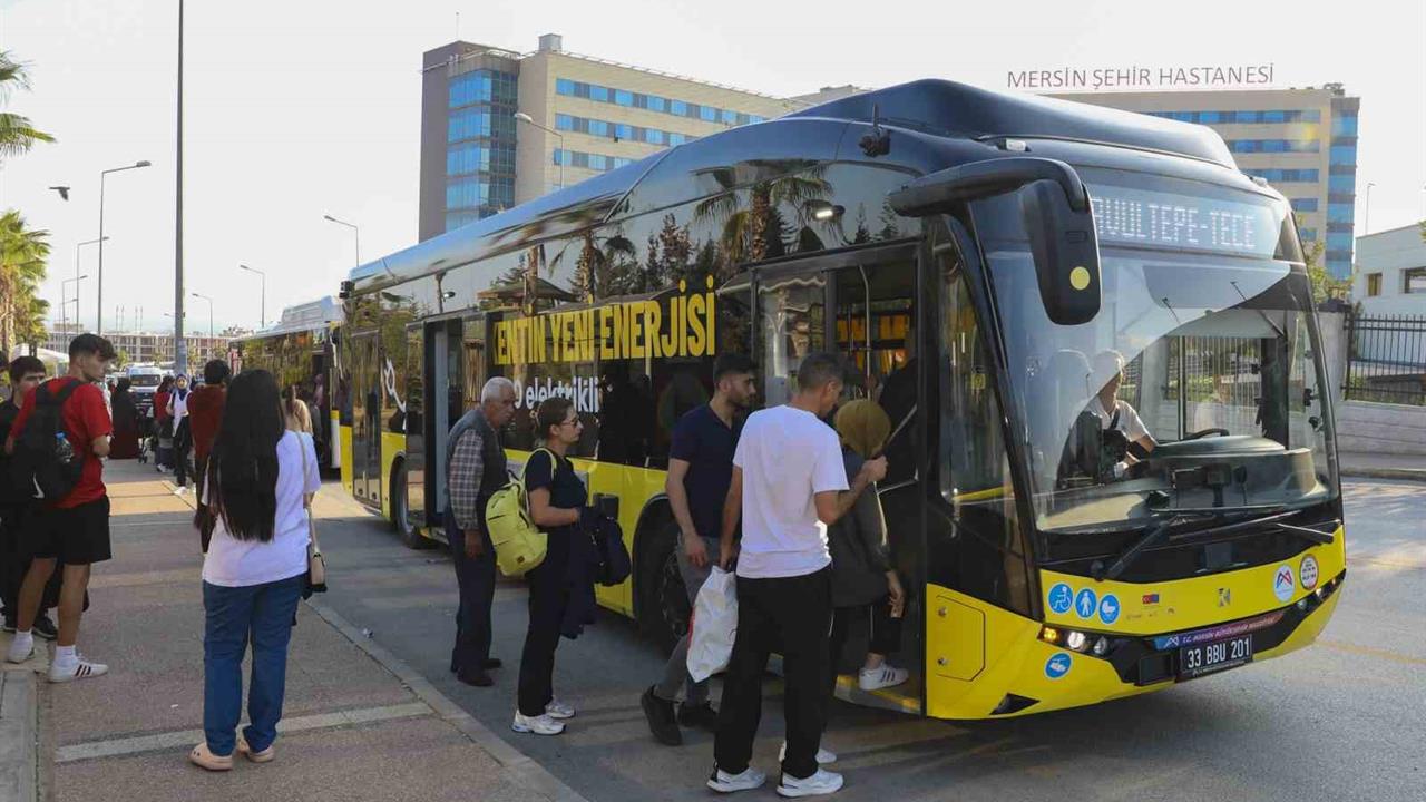Mersin Büyükşehir Belediyesi, Ulaşımda Elektrikli 18 Otobüsü Hizmete Aldı