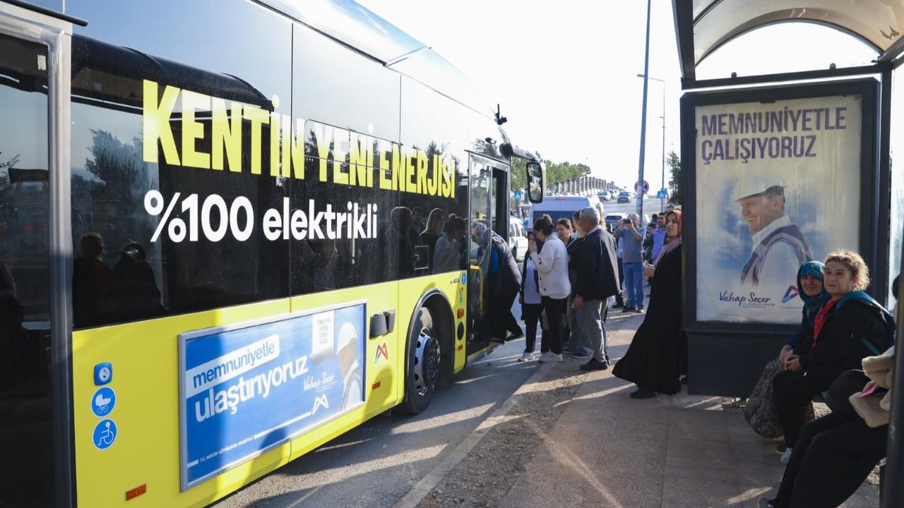 Mersin Toplu Taşımada Yeşil Dönemi Başlattı: 18 Elektrikli Otobüs Vatandaşın Hizmetinde