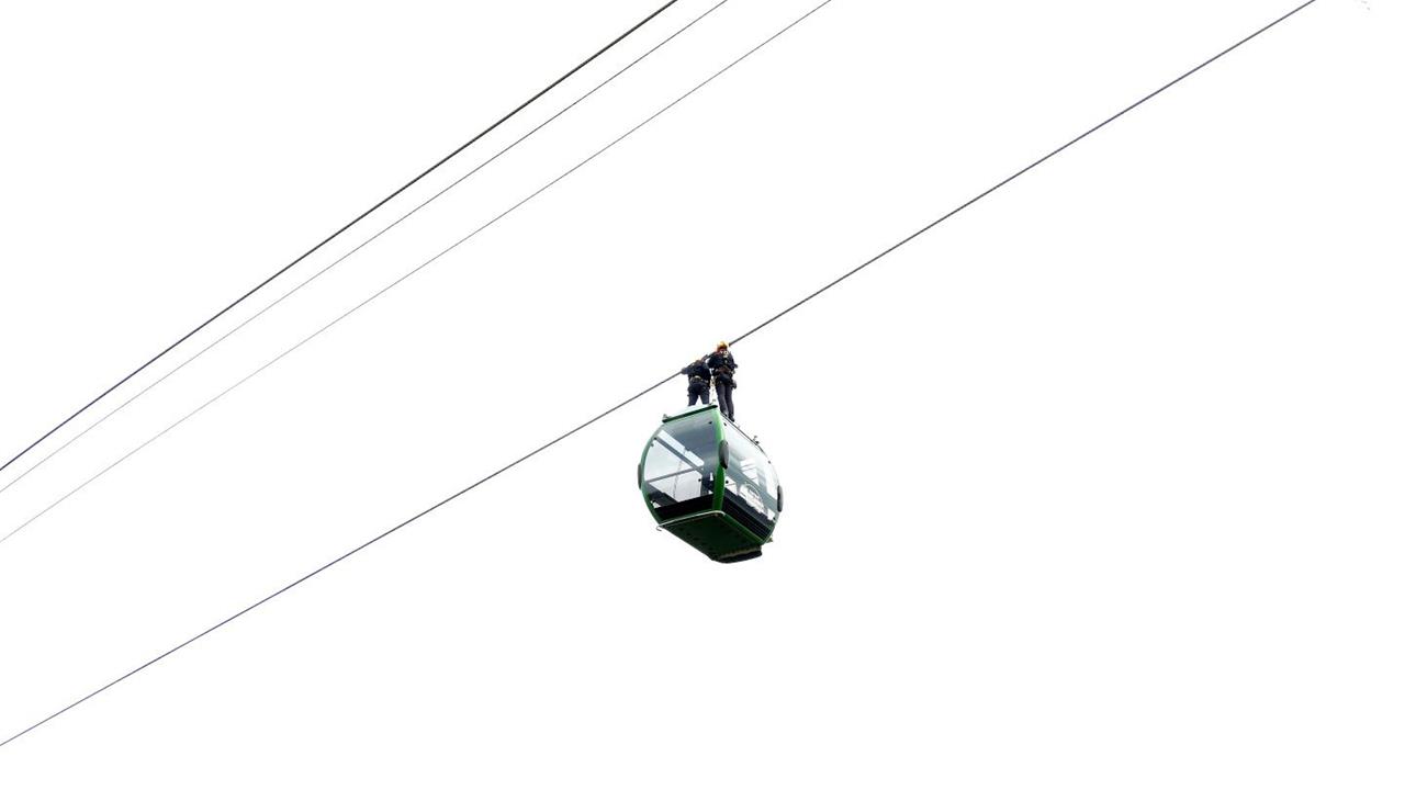 Kocaeli Kartepe'de Teleferik Hattında Gerçekleştirilen Tatbikatta Ekipler Görev Aldı