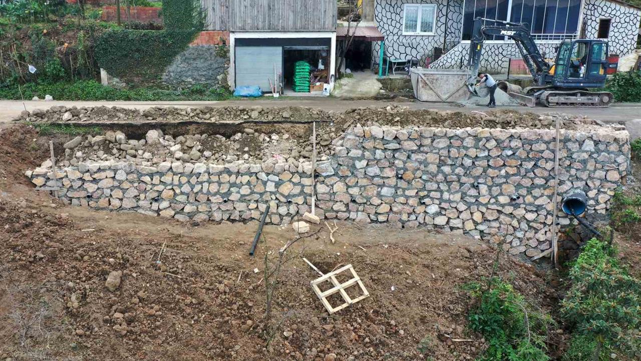 Ordu Altınordu'da Gerçekleştirilen Taş Duvar Çalışmalarında 42 Bin Metreküp Malzeme Kullanıldı