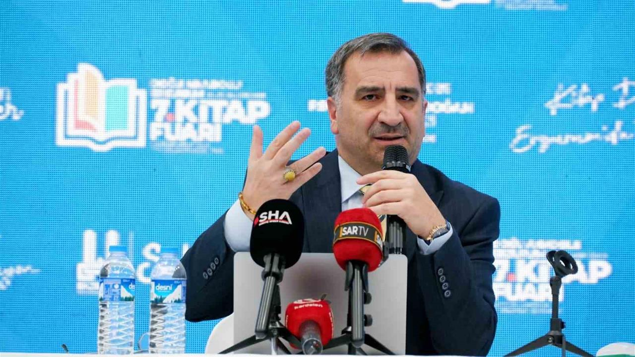 Erzurum'da Dil Birliği İçin "Büyük Türk Lügati" Önerisi Yapıldı