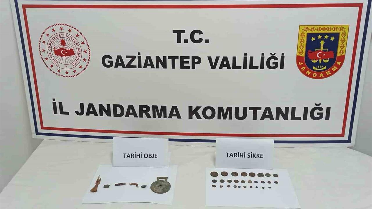 Gaziantep Nizip'te Tarihi Sikkelerle İlgili 3 Kişi Gözaltında