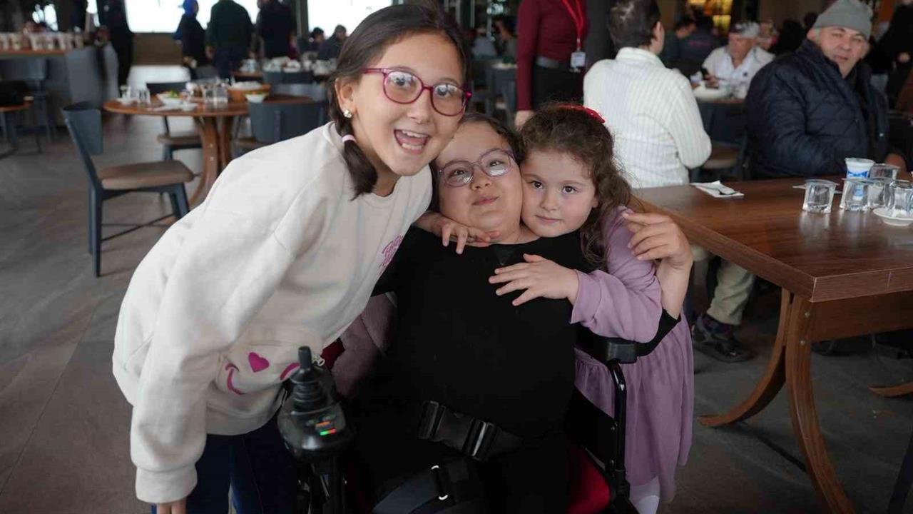 Düzce'de 3 Aralık Dünya Engelliler Günü'nde Özel Bir Etkinlik Düzenlendi