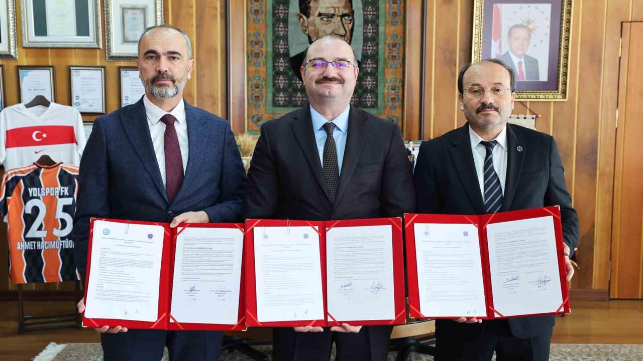 Erzurum'da Üç Üniversite Arasında Bölgesel Gelişim İçin Protokol İmzalandı