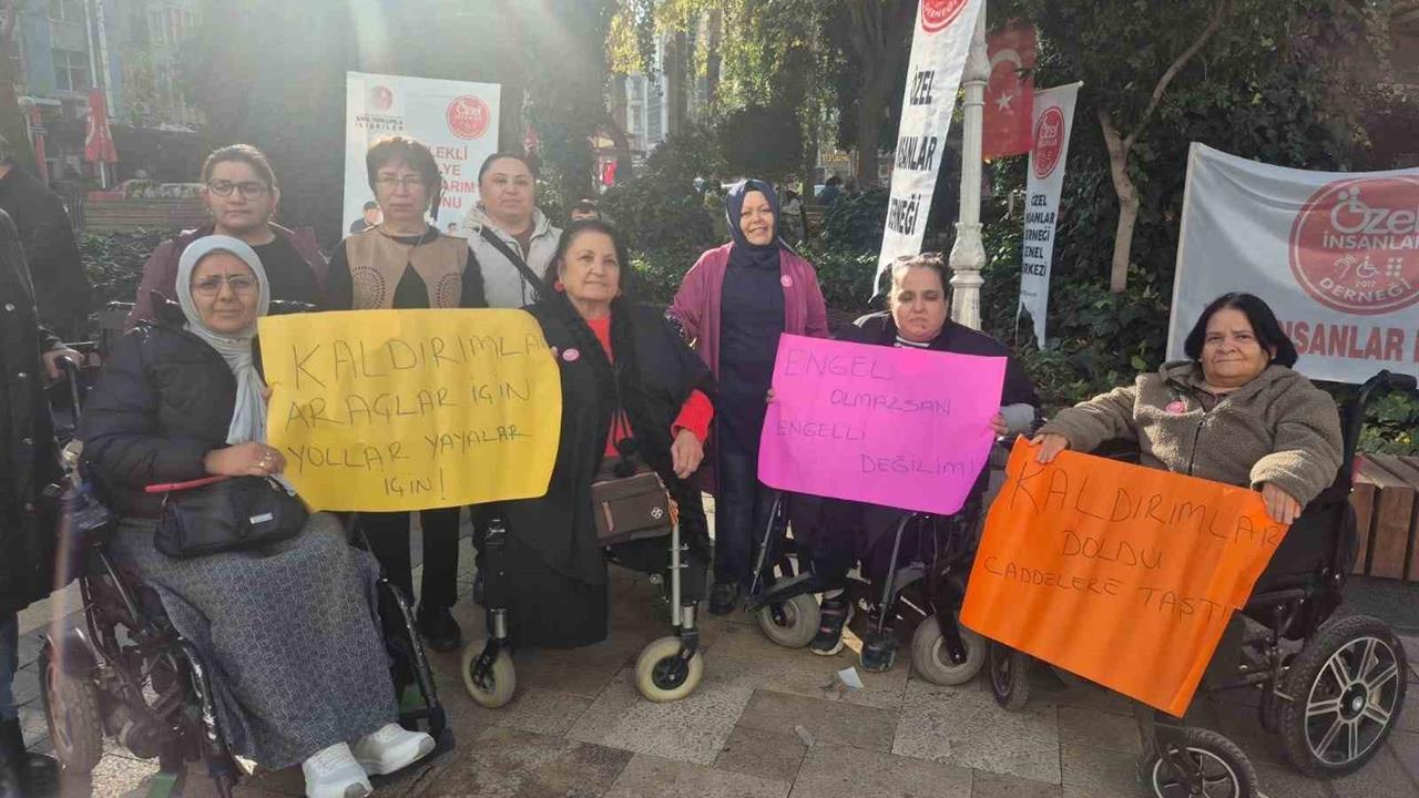 Denizli'de '1 Dakika Özel İnsan' Etkinliği ile Engelli Farkındalığı Artırıldı