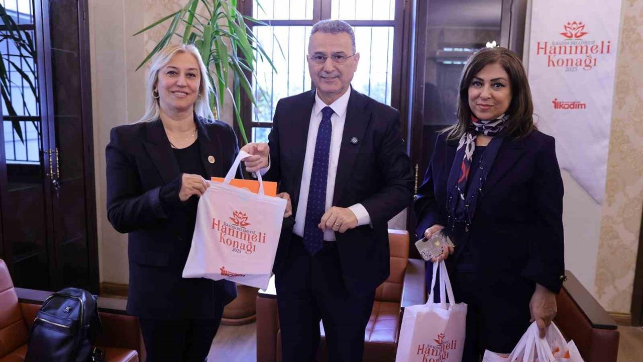 Samsun İlkadım'daki Kadın Muhtarlarla Buluşan Başkan Kurnaz, Çalışmalarını Takdir Etti