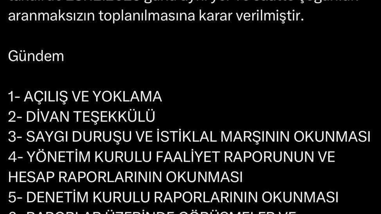 Sakaryaspor'da Başkan Muhammet Kıratlı'nın İstifası Sonrası Olağanüstü Genel Kurul Toplantısı Kararı Alındı