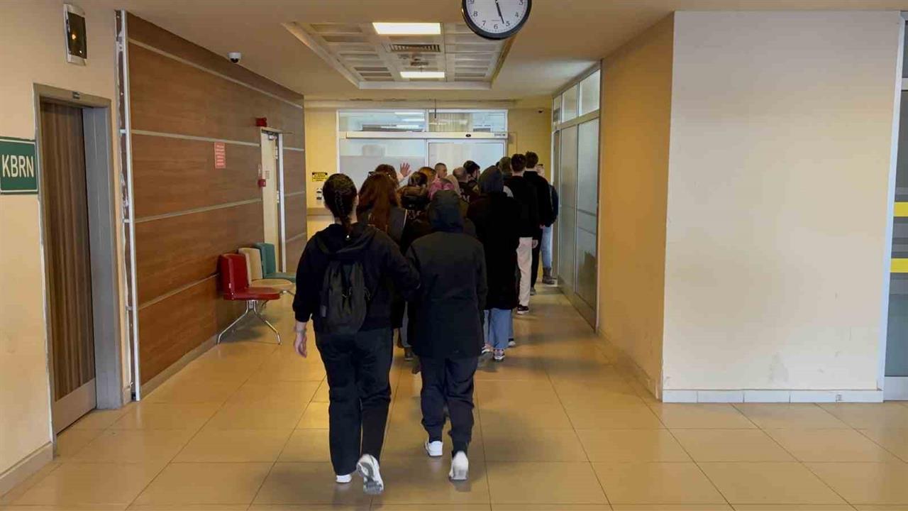 Edirne Merkezinde Gerçekleşen FETÖ Operasyonunda 12 Kişi Gözaltında