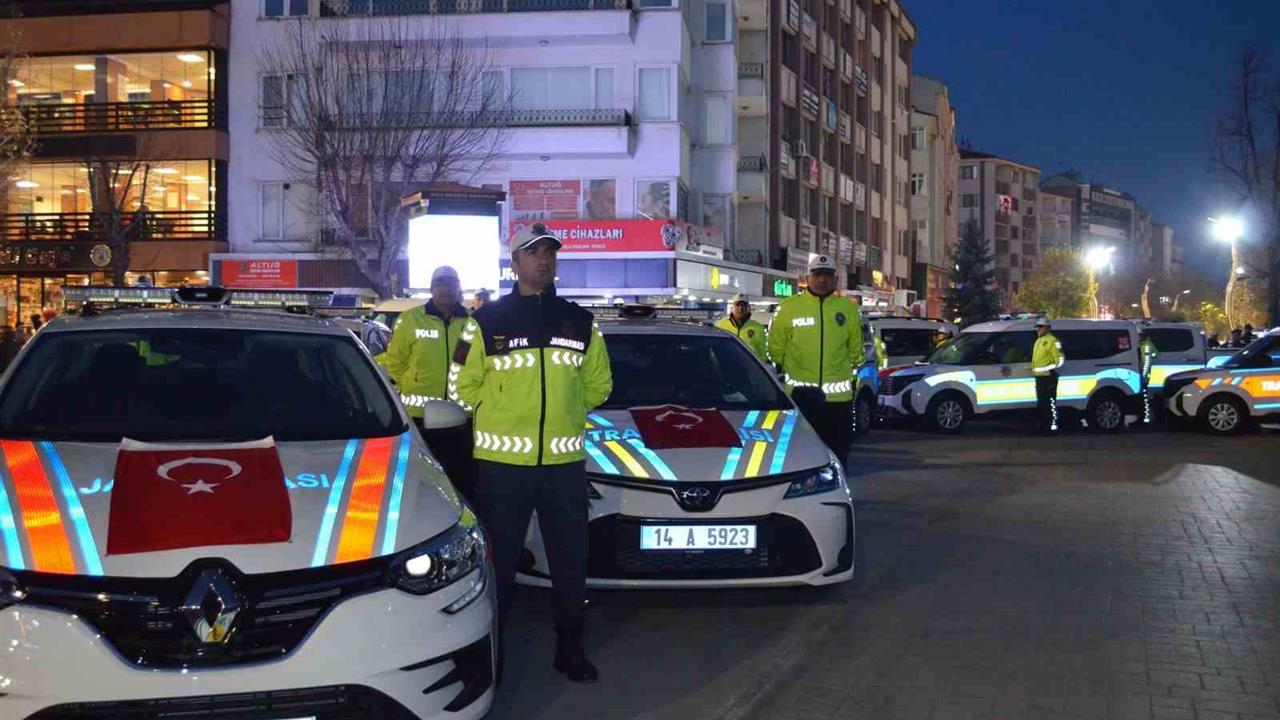 Bolu'da İl Emniyet Müdürlüğü ve Jandarma Genel Komutanlığı’na 68 Yeni Araç Tahsis Edildi
