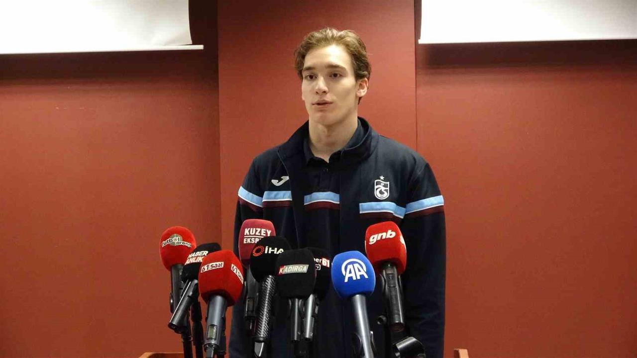 Trabzon'da Onuralp Çevikkan, Kayıpsız Geçen Maç İçin Mutluluğunu Dile Getirdi