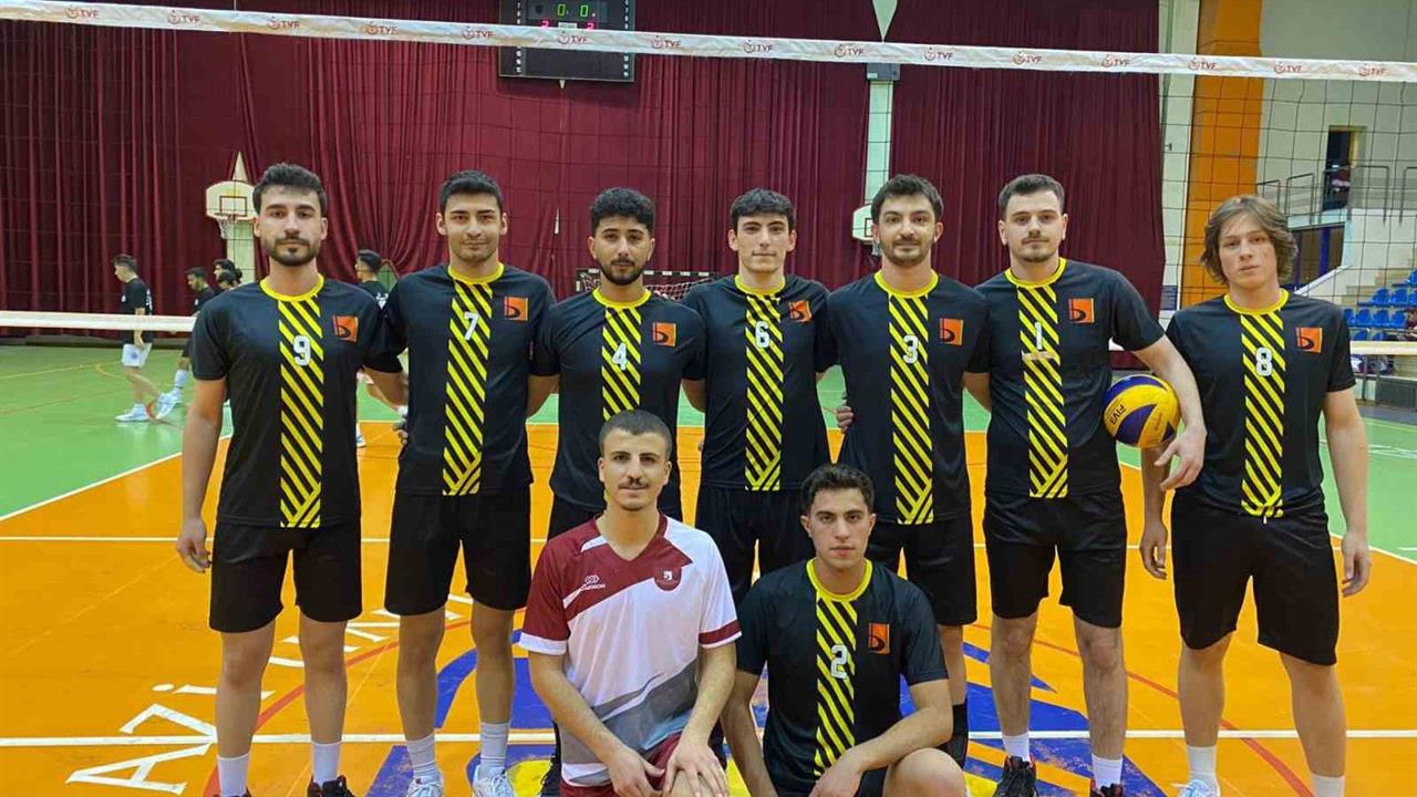 Bilecik Şeyh Edebali Üniversitesi Voleybol Takımları Türkiye Şampiyonasında Önemli Bir Başarı Elde Etti