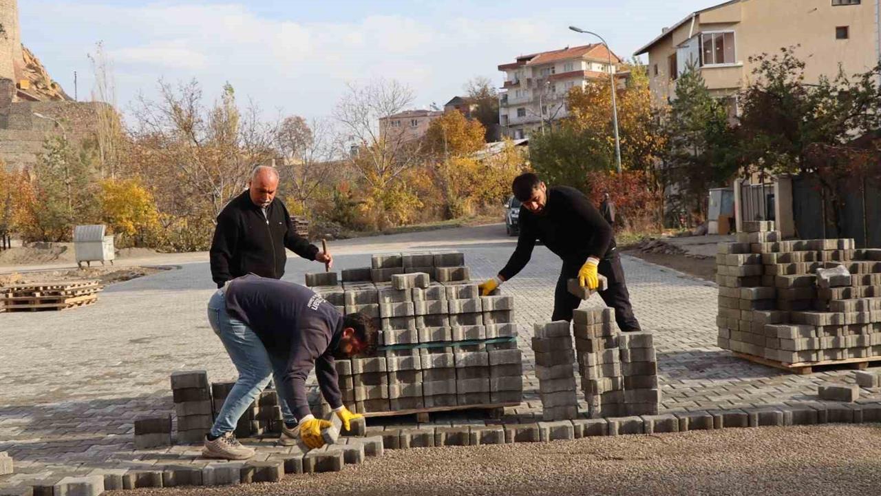 Erzurum Oltu'da Yol Yapım Çalışmaları Kış Öncesi Tamamlandı