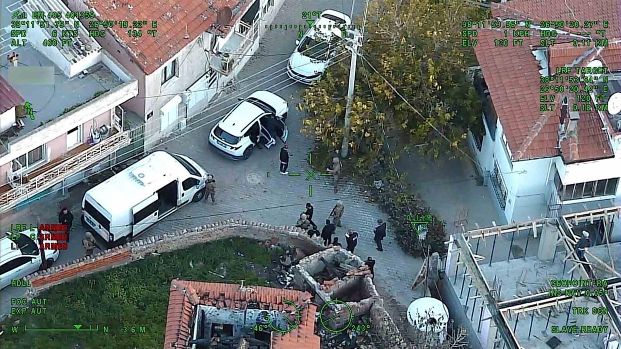 İzmir'de Organize Suçlarla Mücadele Şube Müdürlüğü, 30 Gözaltı Yapıldı