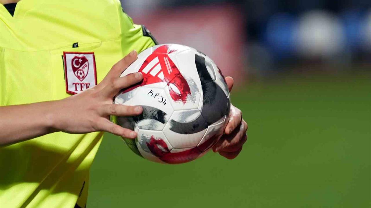 İstanbul'da Trendyol Süper Lig 15. Haftasında Görev Alacak Hakemler Duyuruldu