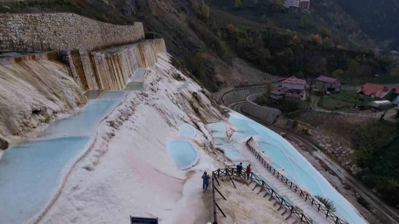 Giresun Dereli'de Göksu Travertenleri, 2023 Yılında 300 Binden Fazla Ziyaretçi Ağırladı.