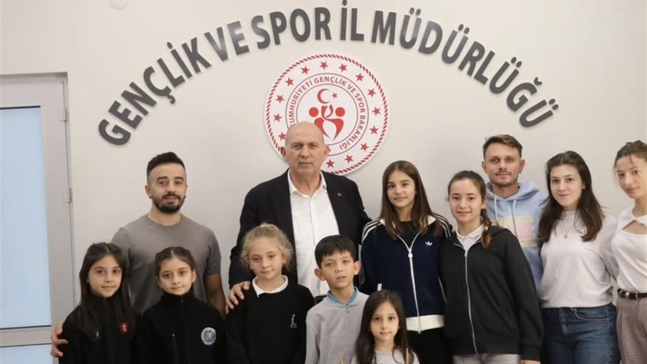 Tekirdağ Süleymanpaşa'da 4-7 Aralık'ta Buz Pateni Yarışması Yapılacak