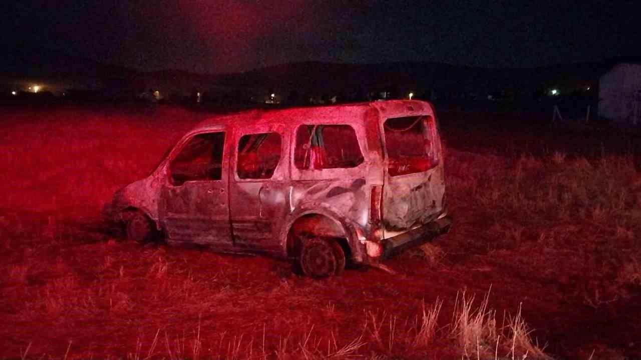 Konya Hüyük'te Garajda Çıkan Yangın, Bitişik Evi Tehdit Etti