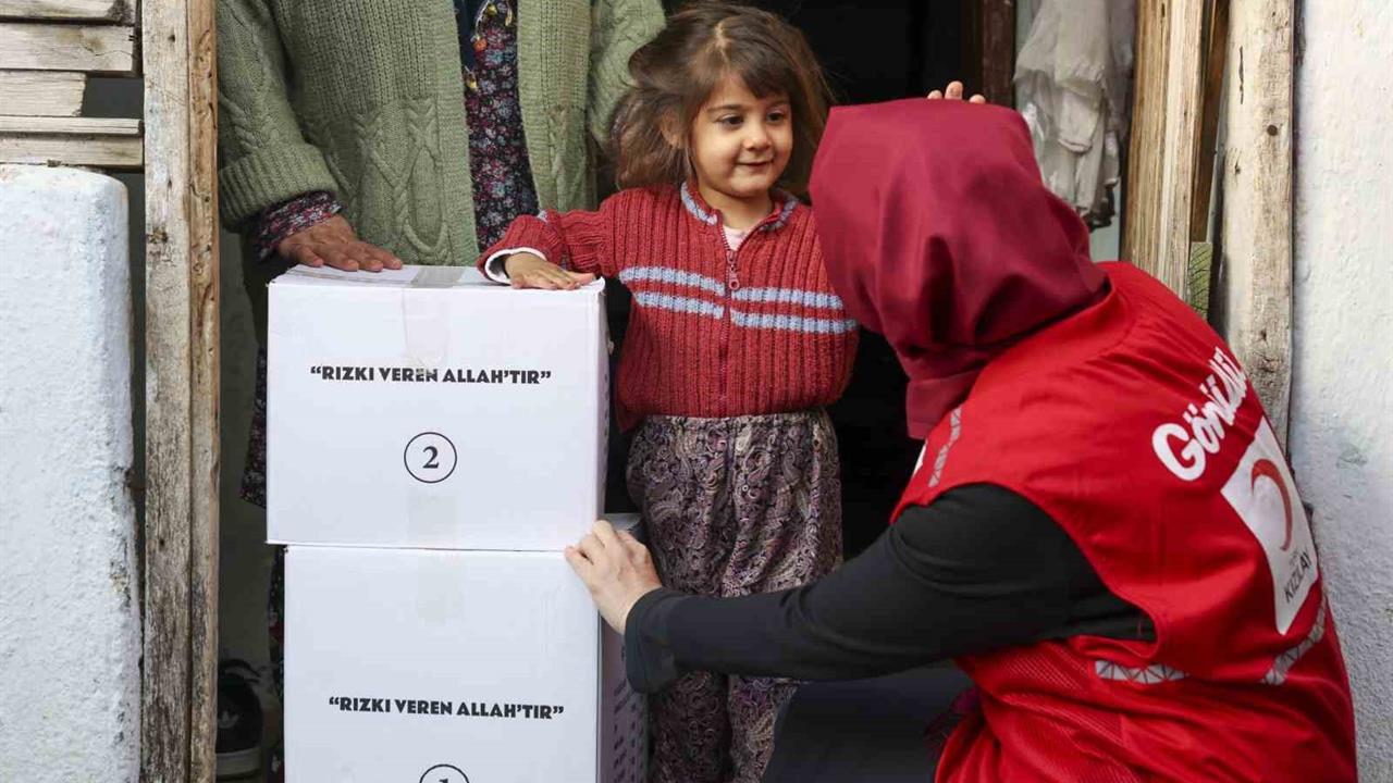 Ankara'da Türk Kızılayı, 450 Bin Gönüllüsüne Teşekkür Etti