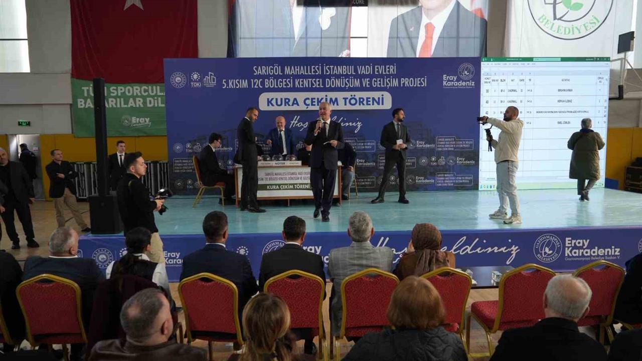 Gaziosmanpaşa'da Hak Sahiplerine Daireleri Belirlendi, Kentsel Dönüşüm Projesi Açıklandı