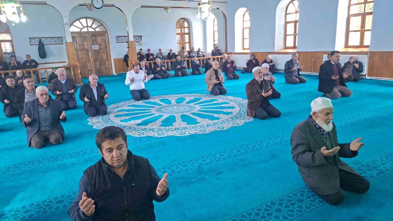 Kütahya Emet ve Hisarcık'ta Madenciler İçin Mevlid-i Şerif Okutuldu