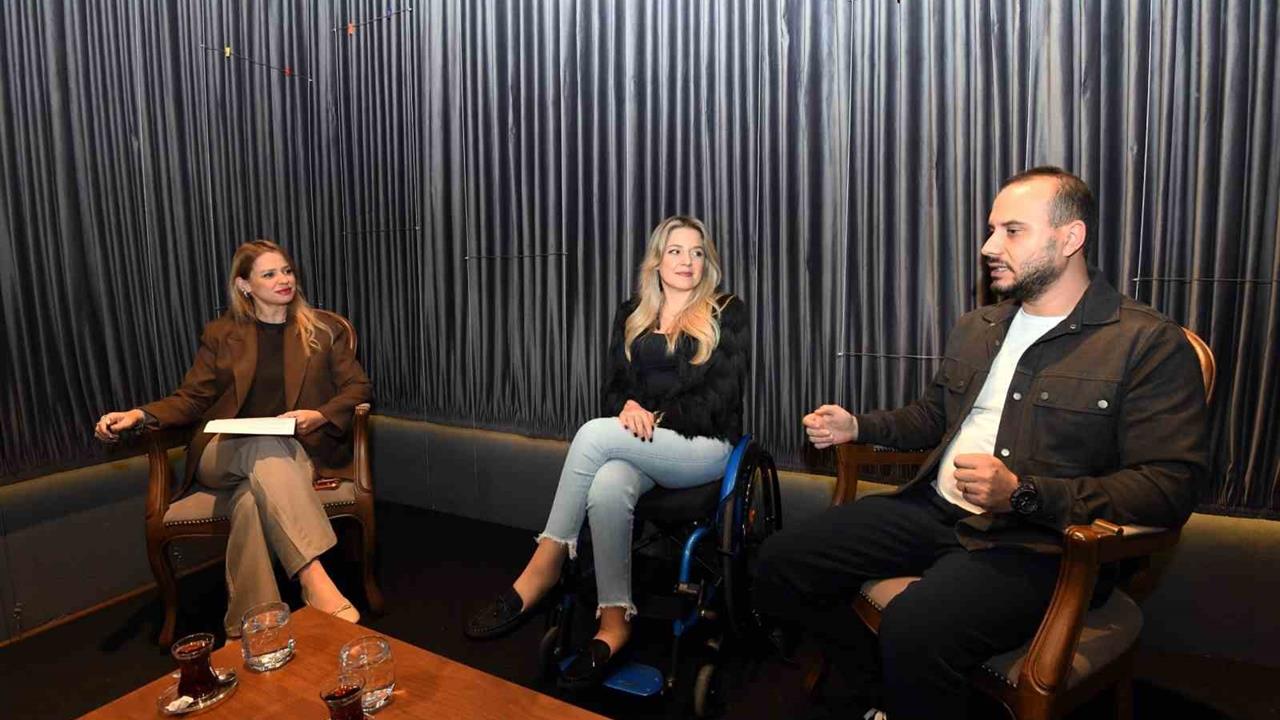 Bursa Osmangazi'de Engellilere Dikkat Çekmek İçin Etkinlik Düzenlendi