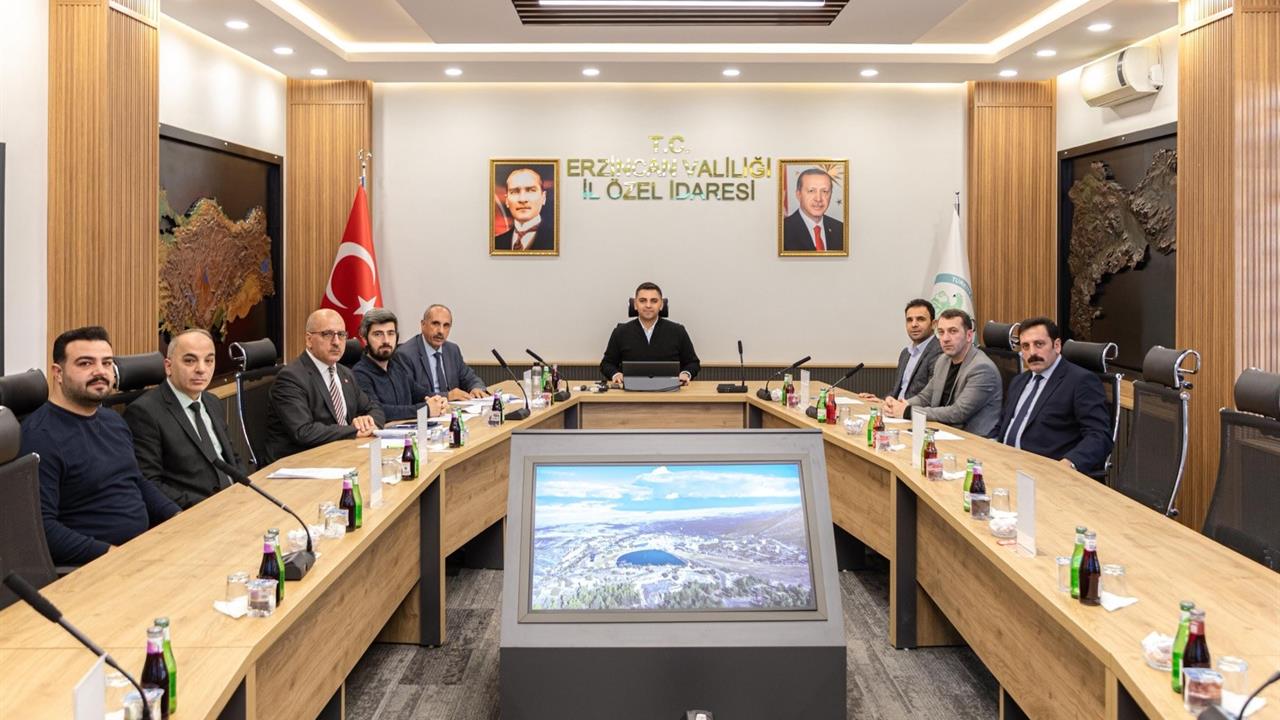 Erzincan'da Vali Yardımcısı Mehmet Emre Canpolat Başkanlığında Encümen Toplantısı Gerçekleştirildi