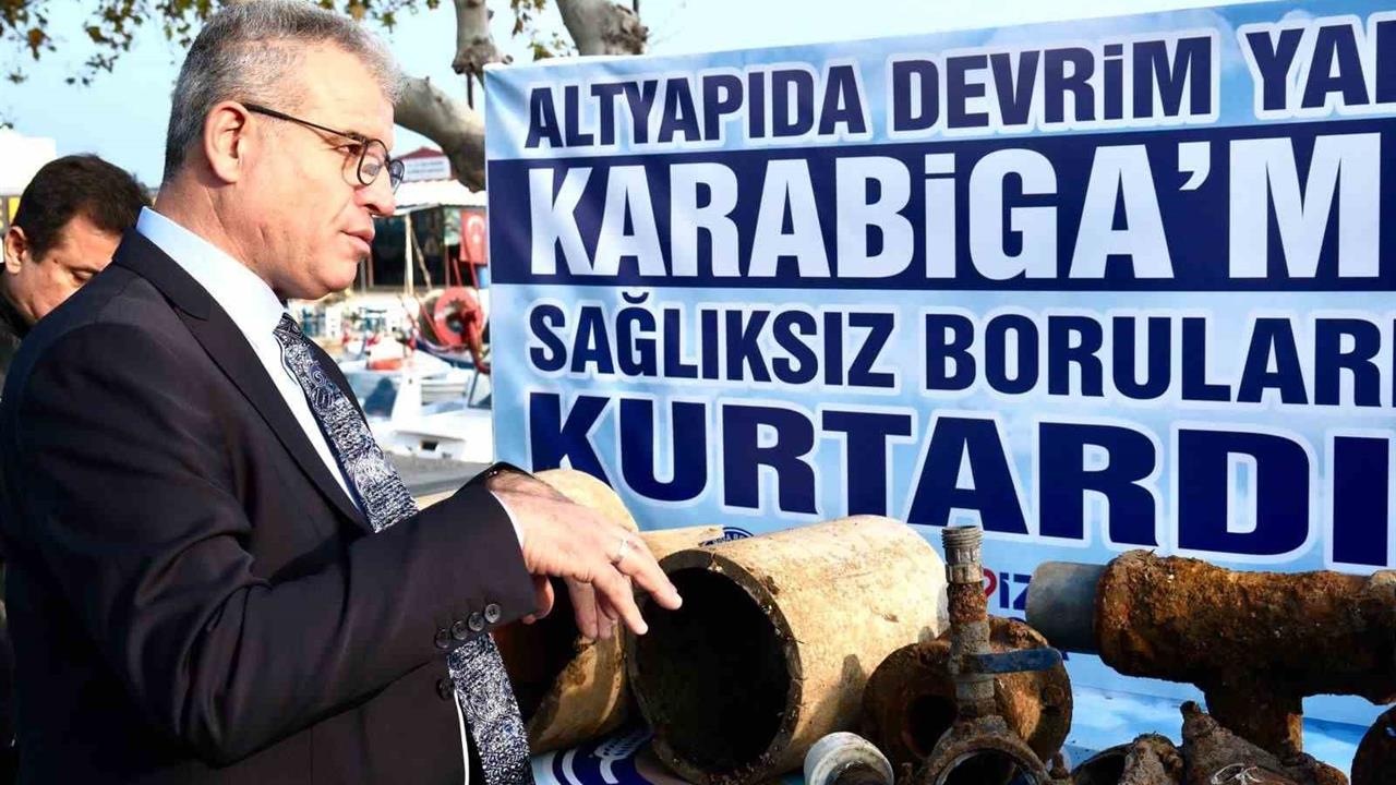 Karabiga'da Altyapı Çalışmaları ile Eski Borular Yenilendi
