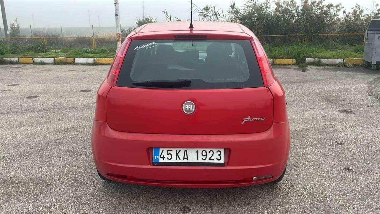 Bilecik'te Jandarma Trafik Uygulamasında Hacizli Araç Ele Geçirildi