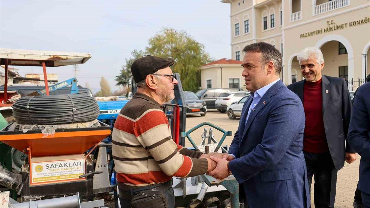 Bilecik'te Vali Sözer, Pazaryeri Küçük Sanayi Sitesi'nde Esnaf ile Bir Araya Geldi