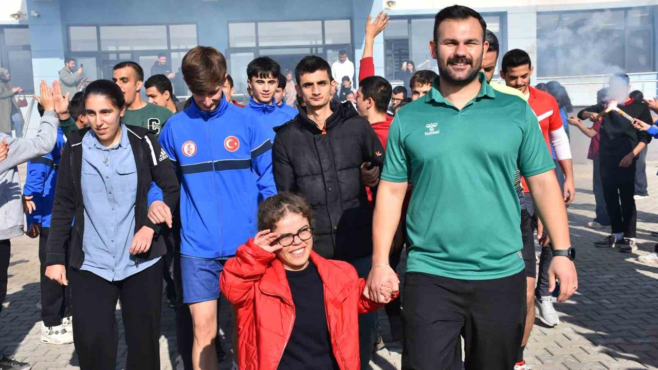 Şanlıurfa Siverek'te Spor Lisesi, Engelli Öğrencileri Ağırladı