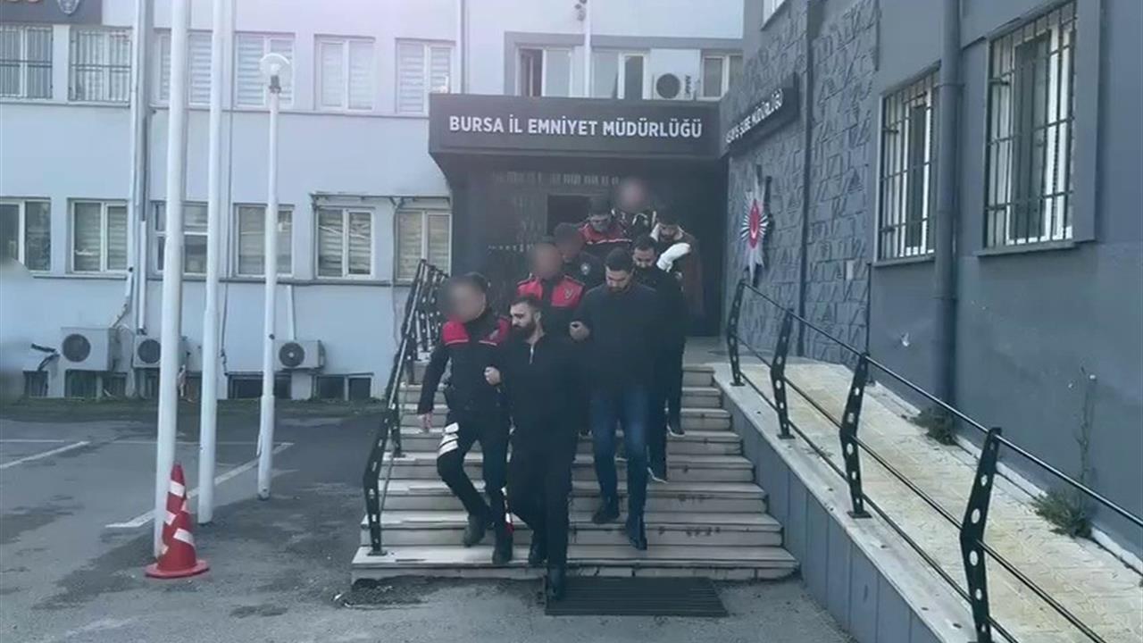 Bursa Nilüfer'de Restoranda Yaşanan Silahlı Saldırıda 6 Yaralı