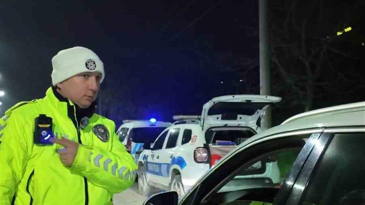 Sakarya'da Trafik Denetimlerinde Yaka Kameraları İle Şeffaflık Artıyor