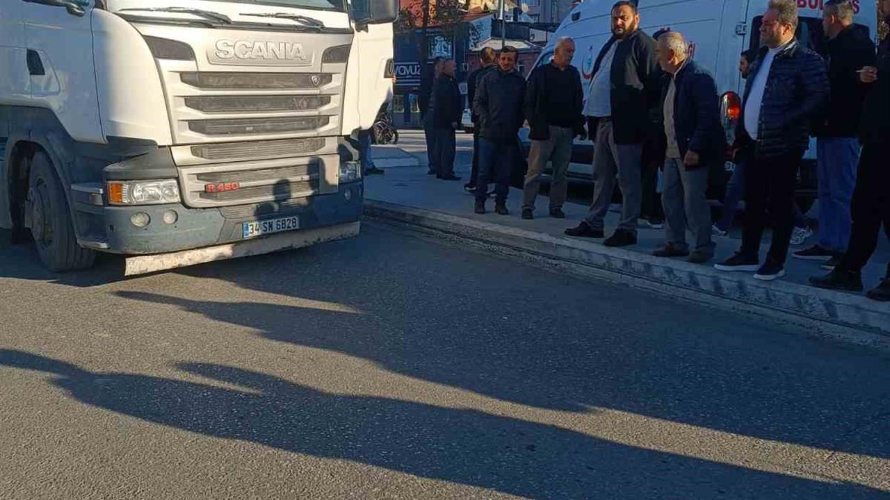 Zonguldak Alaplı'da 13 Yaşındaki Çocuğa Tır Çarptı, 1 Yaralı