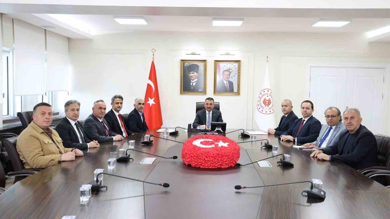 Zonguldak Karapınar Beldesi'nde Modern Anaokulu İçin Protokol İmzalandı